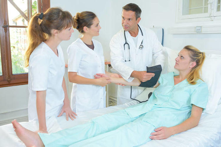 经期刚来怎样才能让月经来得顺畅,怎样才能舒适度过经期