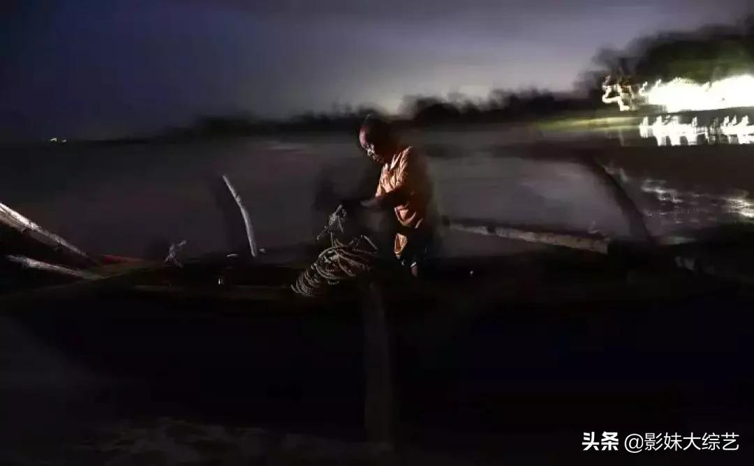 当福建人遇到防护服,福建人说防护服有多难