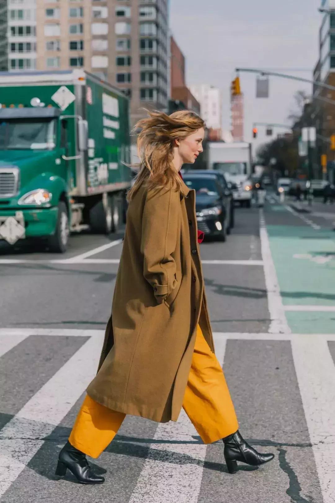 夏季小白鞋短靴洋气又高级,5款人气短靴时髦好看穿着又舒适