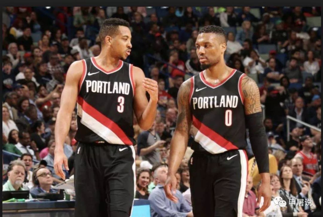 利拉德天价续约开拓者,cj祝贺利拉德成为队史得分王