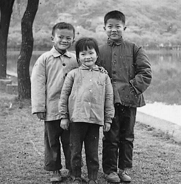 马云的“屌丝逆袭记”，和他跌落神坛背后的故事