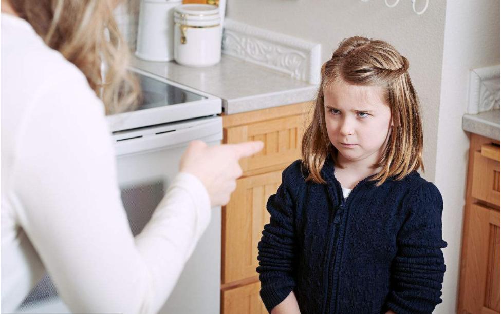 孩子特别爱发脾气爱哭磨蹭怎么办,爱哭的孩子怎么高情商引导