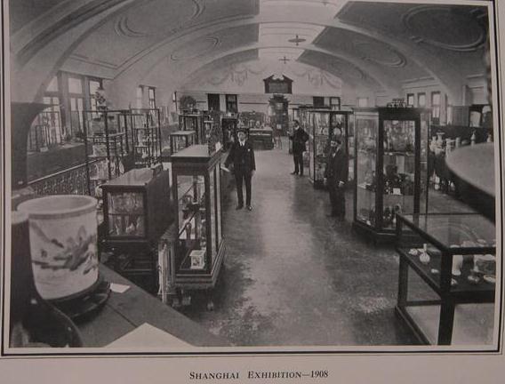 244美元买45件中国古玉，1912年疯狂*物文**交易双方：巴尔与弗利尔