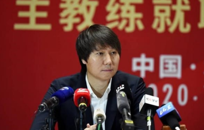 里皮带队国足整体实力,里皮评价李铁的能力
