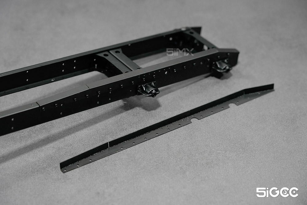 组装f2000拖头,组装f2000卡车模型