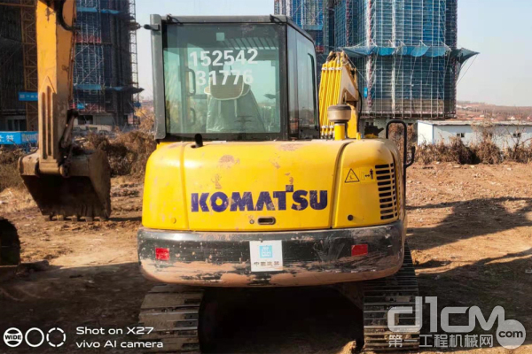 是什么?让他带动身边十多位老板选择小松