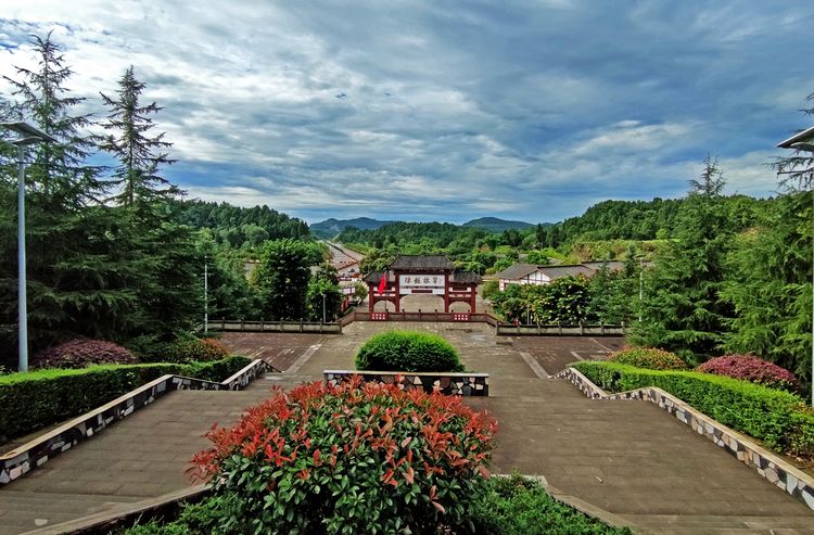 涔愯嚦鑽疯姳鎽勫奖浣滃搧娆ｈ祻,涔愯嚦鍗拌薄鎽勫奖