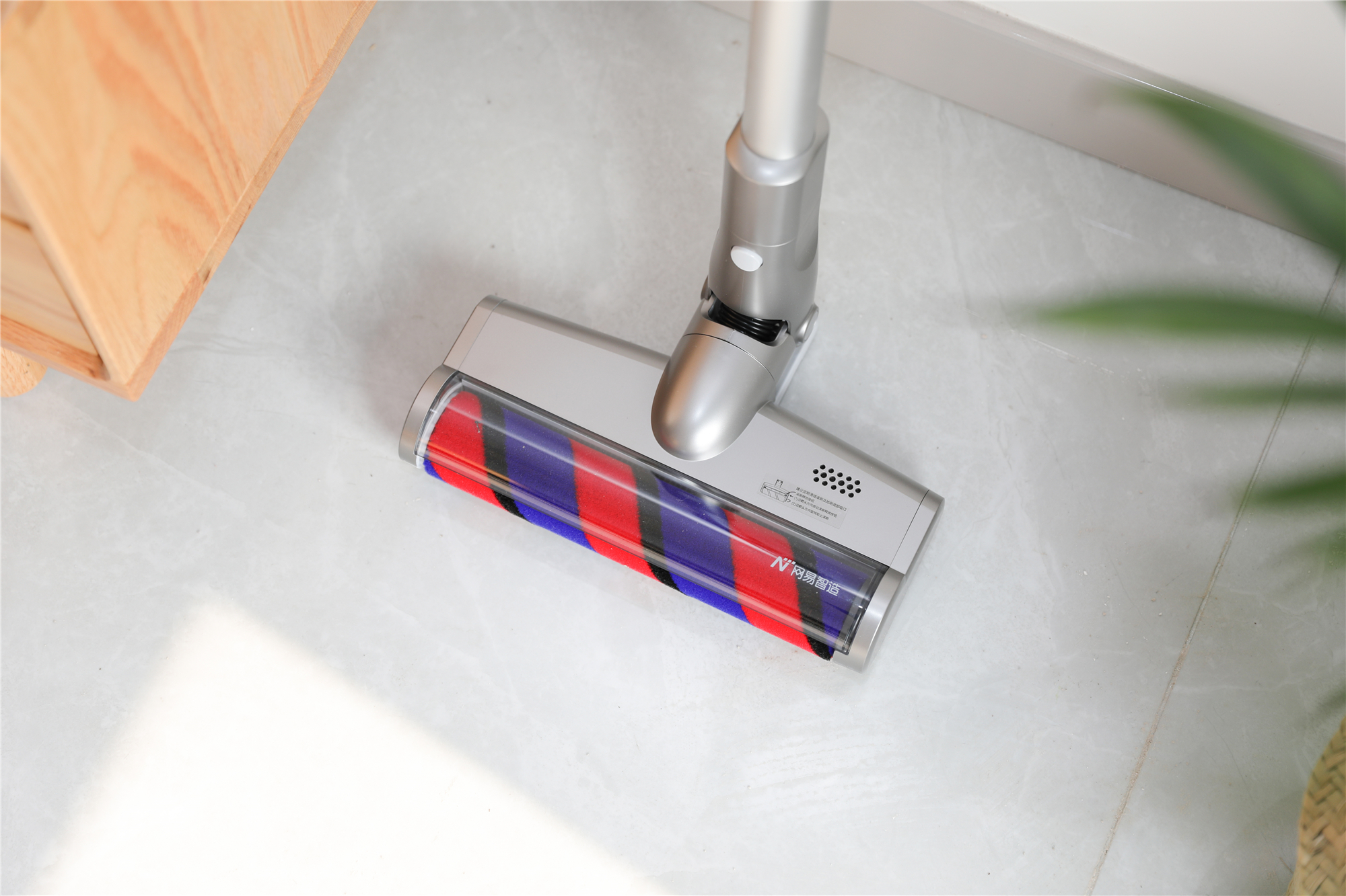 网易智造吸尘器t300-2,网易智造t110无线吸尘器