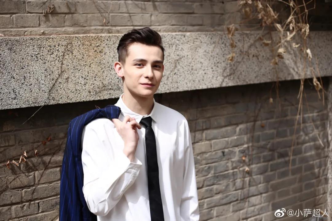 中国人民大学最帅留学生！一开口东北话十级：哎呀妈呀，老帅了