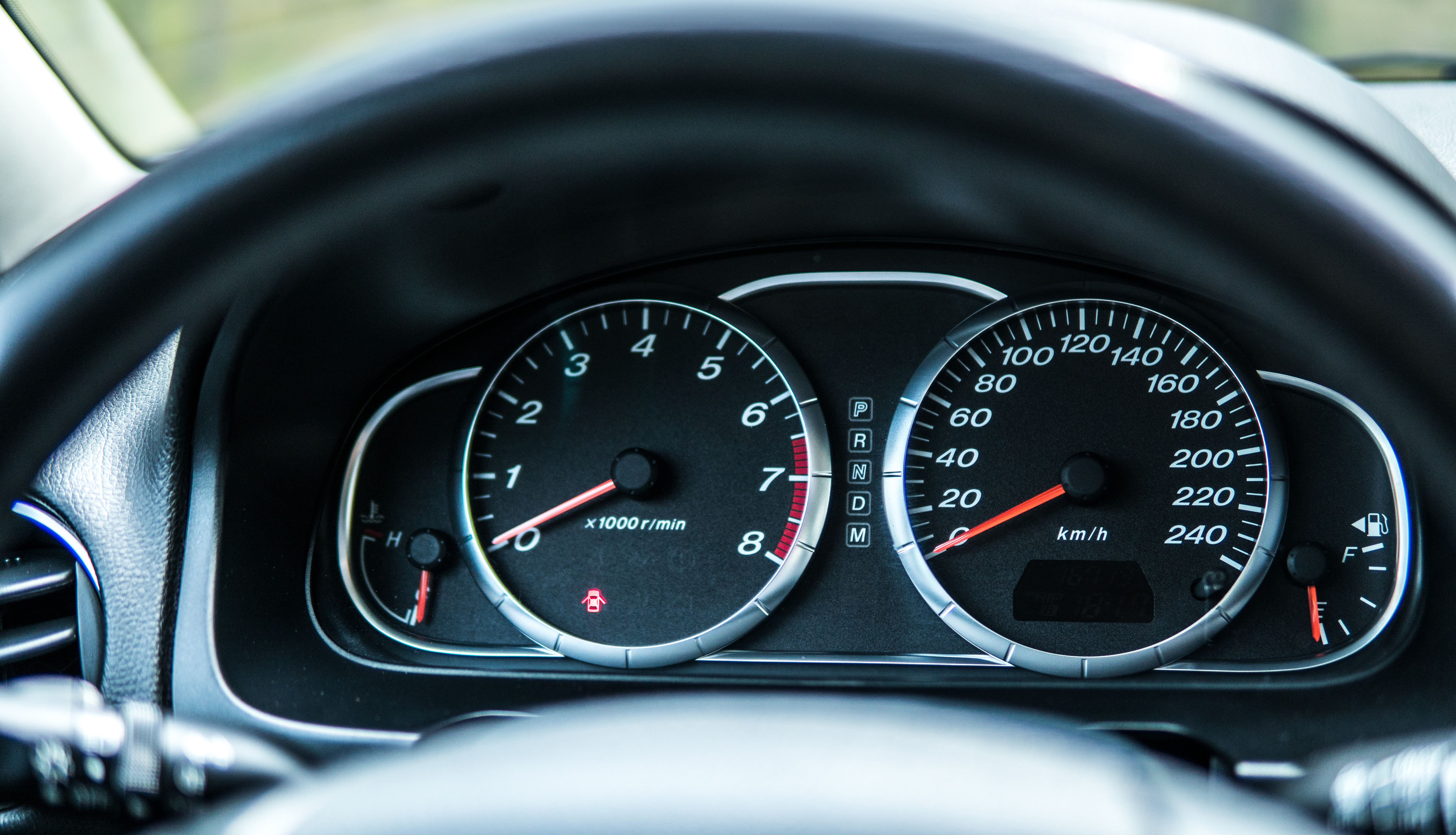 老马六买哪一年的好,老马六和现代车对比操控