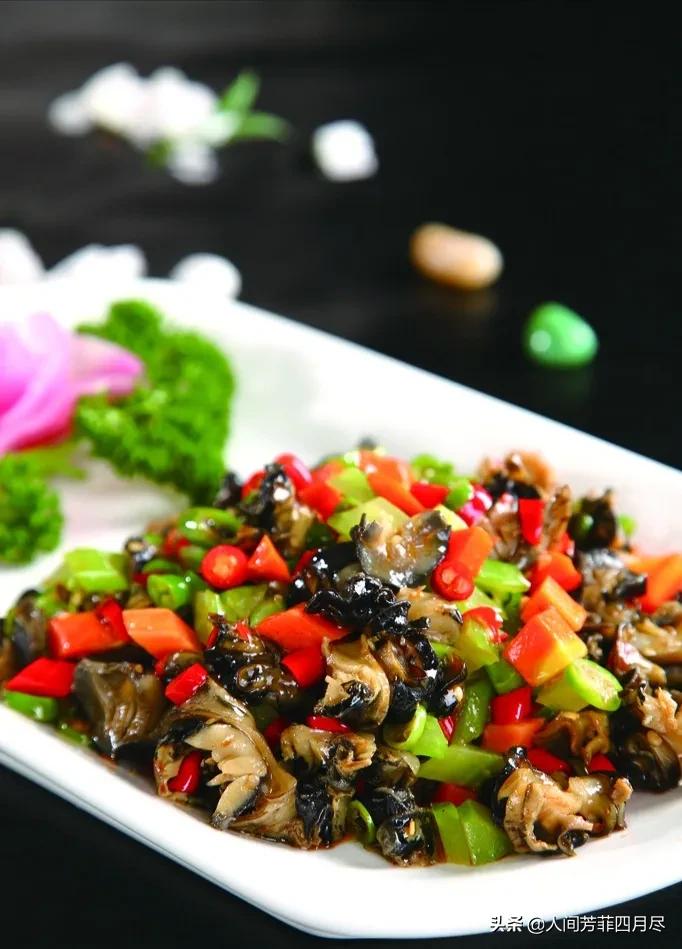 田螺为什么尾巴吃不了,田螺尾巴没剪掉能吃吗