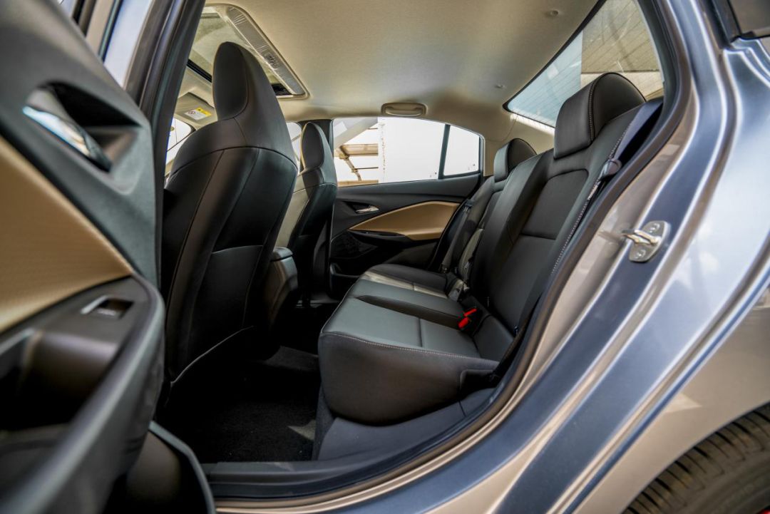 科沃兹跟新科沃兹的区别,新科沃兹手自一体