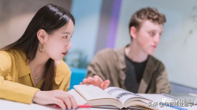 报考宁波诺丁汉的文科生条件,低分进入宁波诺丁汉转专业容易吗