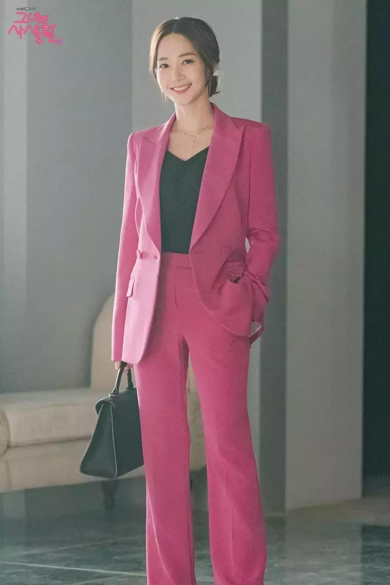 明星日常私服穿搭朴敏英,朴敏英她的私生活高甜吻戏合集