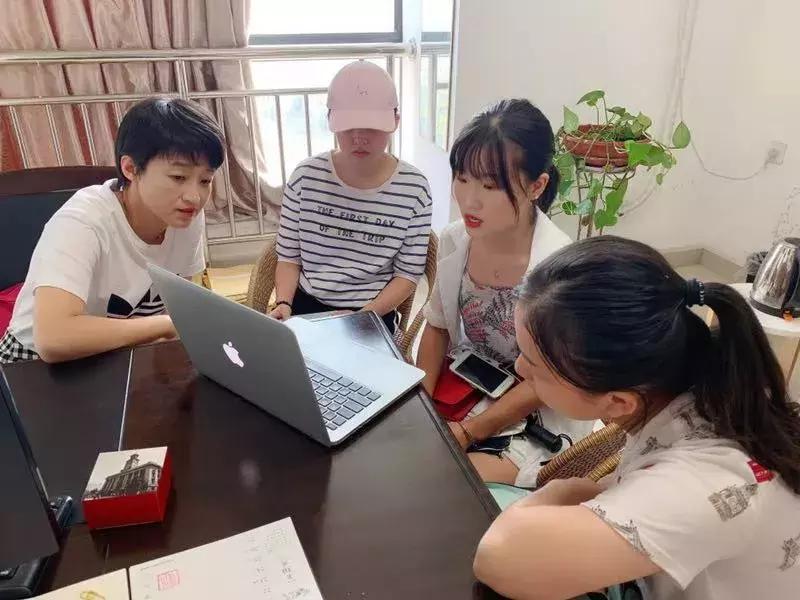 武汉华夏理工学院教师王丽丽：多棱镜般的人生，极尽绽放语言魅力