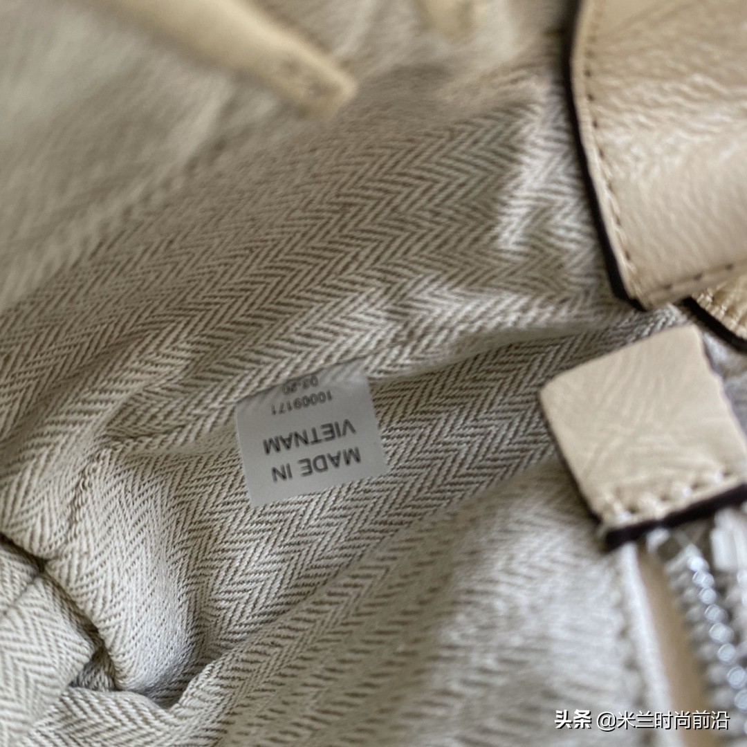 tb新款女包菱格链条小方包,tb荔枝纹单肩包