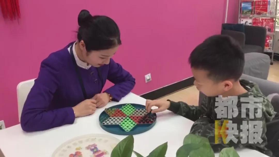 鍜搁槼鍥介檯鏈哄満閭瘎鍎跨,閭瘎鍎跨鏄湡鐨勫悧