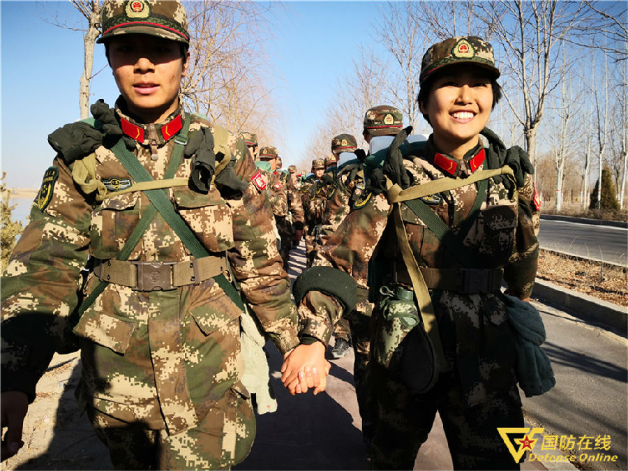 女兵大漠戈壁日记,女兵拉练日记完整版