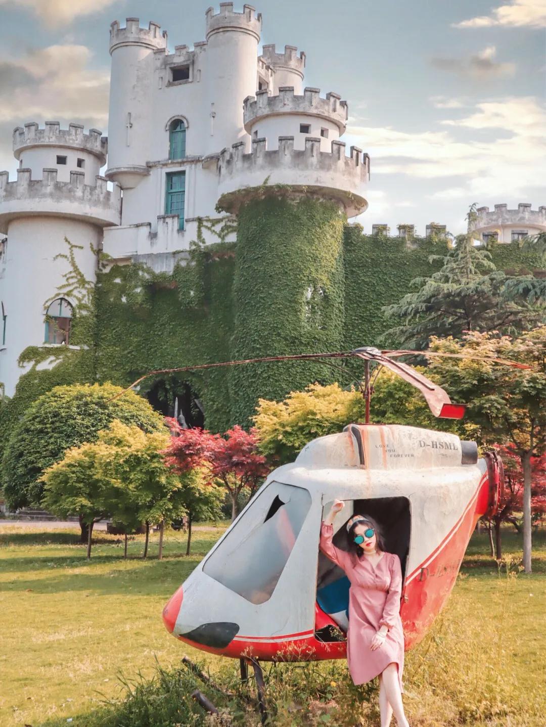 小法国旅游打卡好去处,重庆小法国