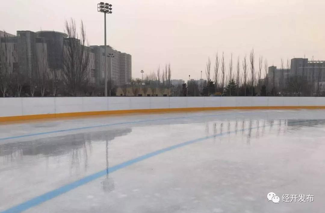 张家口建设桥滑冰场,河北24年新建滑冰馆