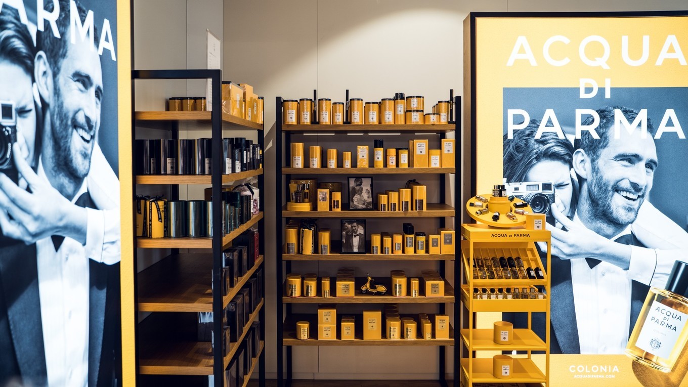 马德里皇宫全景,马德里太阳门广场英格列斯