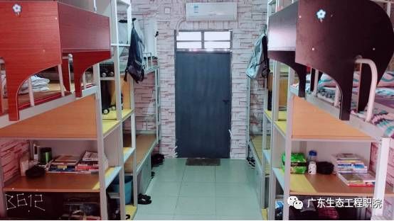 好的大学宿舍和差的大学的对比,大学宿舍差距大