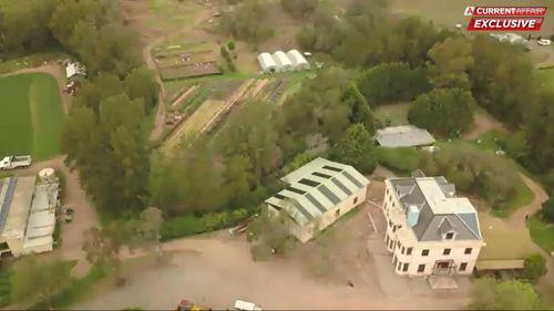 澳媒曝光残害儿童异端教派五岁女童蜡烛厂打工