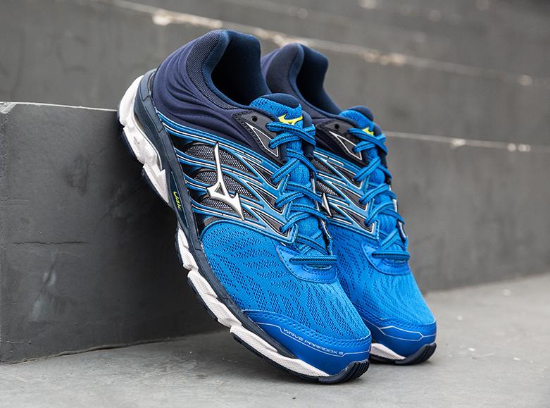 美津浓性价比最高的跑鞋,美津浓400左右的竞速跑鞋