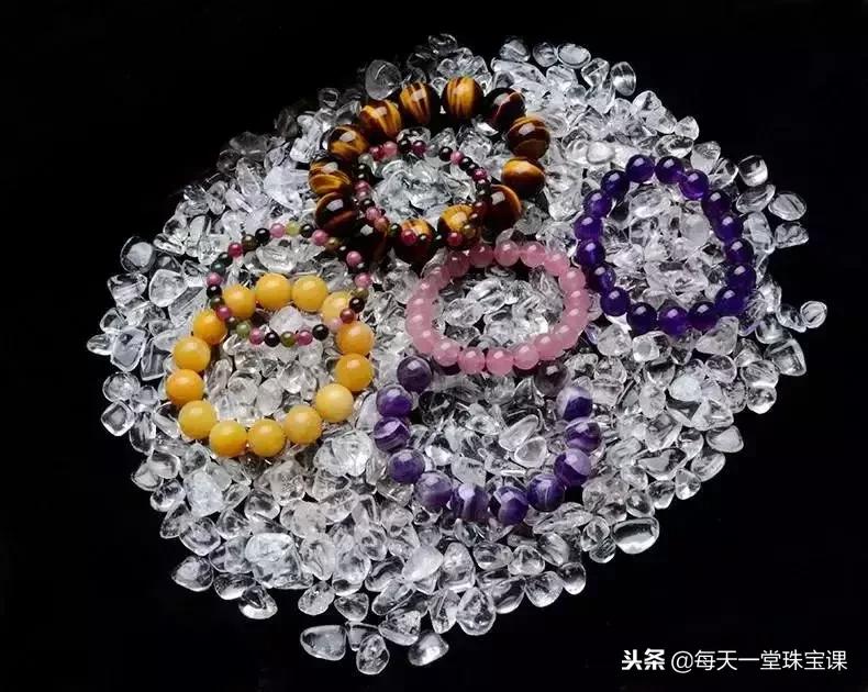 水晶和翡翠一起影响效果吗,水晶和玉石有辐射吗