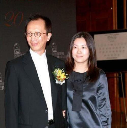 跳水员伏明霞照片,跳水冠军伏明霞个人简历