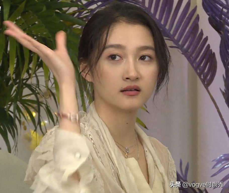 宋亚轩关晓彤跳舞惊呆兄弟,宋亚轩关晓彤跳舞花絮