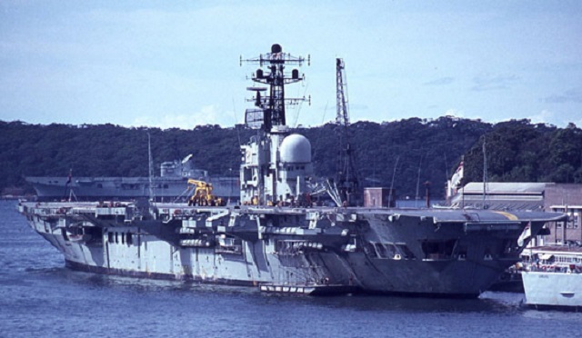 中国花费3000万美金，从澳洲买一艘废船，打开舱门后西方懊悔不已