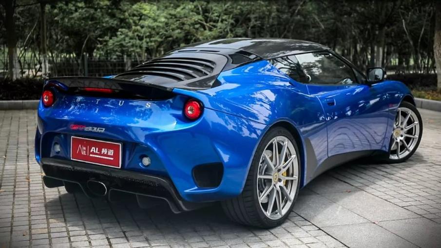 开跑车上下班是什么感觉,开跑车拉顺风车什么体验