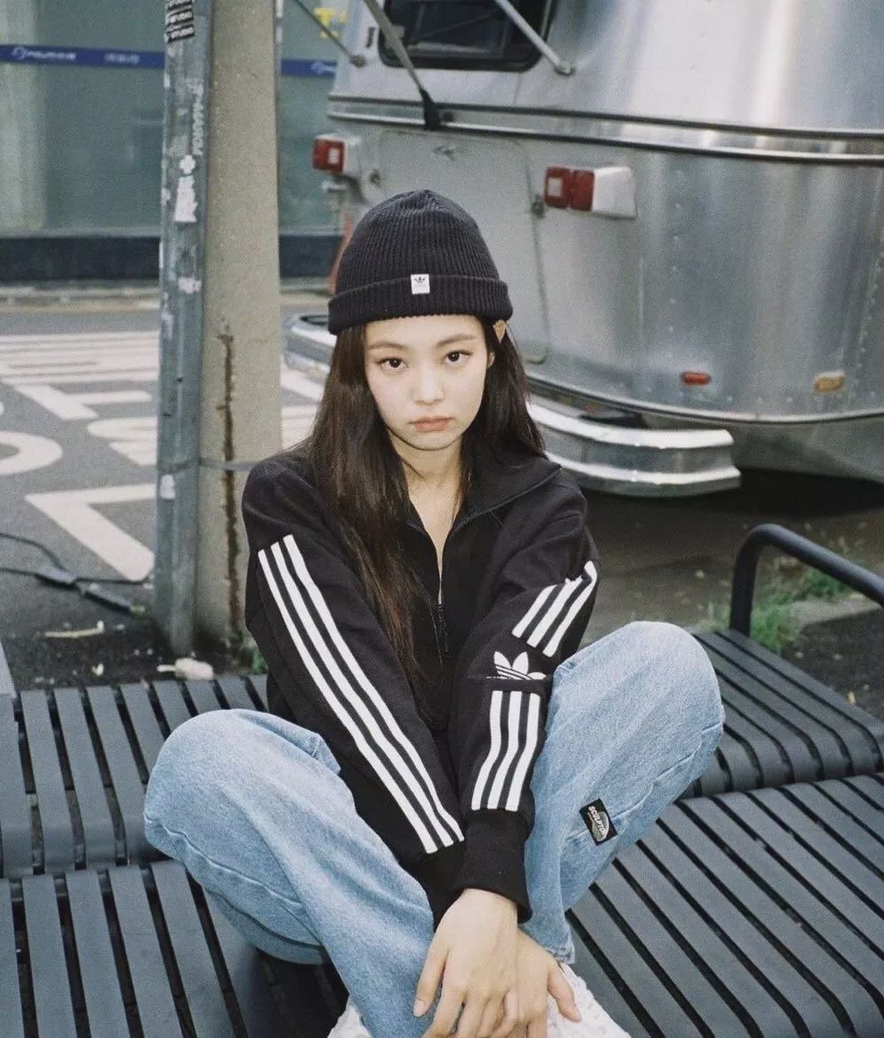 为什么有些人戴毛线帽子不好看,总是戴不好假发