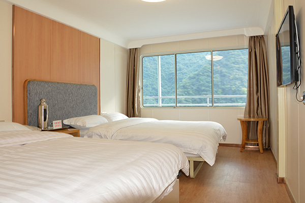 重庆到宜昌游轮什么船最好,重庆到宜昌游轮带餐吗