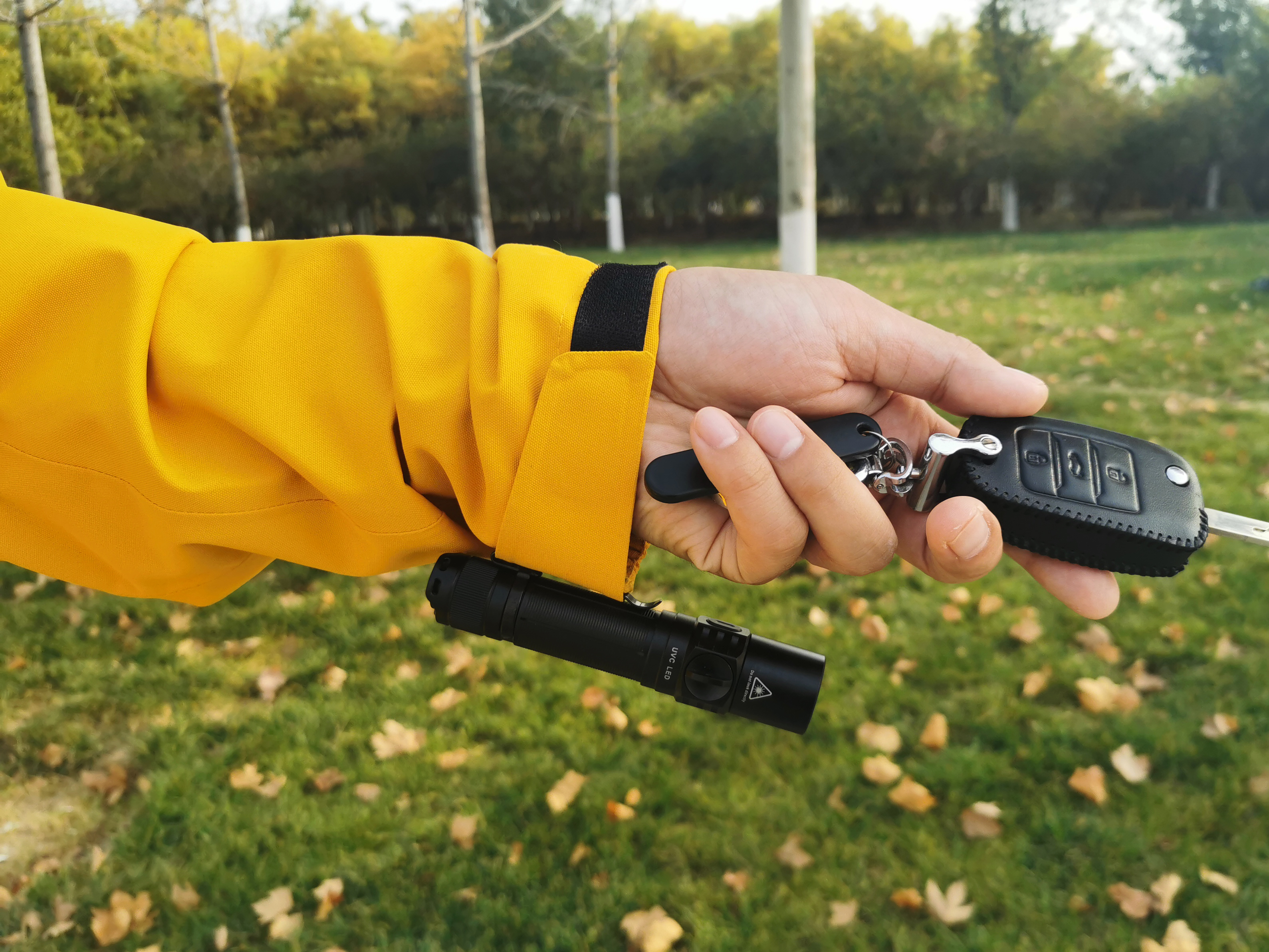 户外手电也能杀菌？FenixLD32手电化身成为抗疫EDC