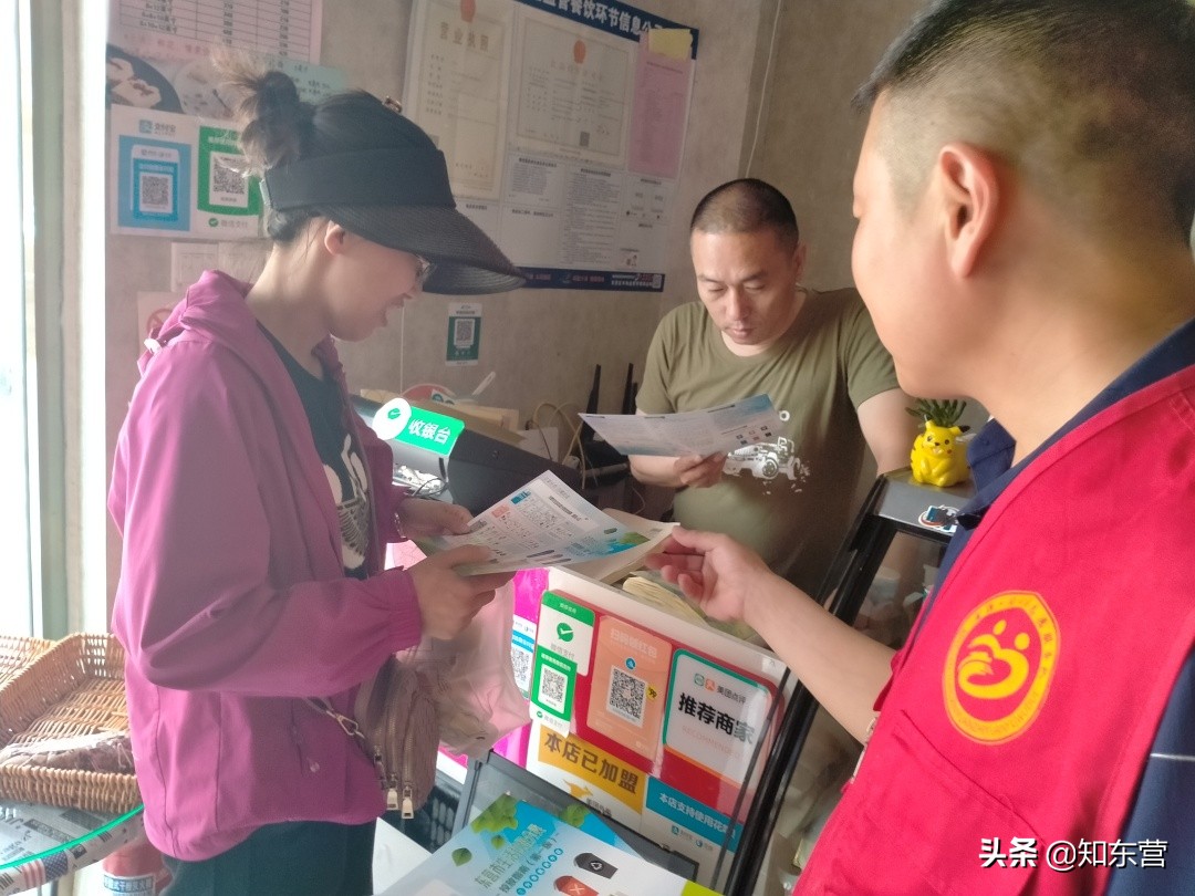 徐家湾社区开展垃圾分类宣传活动,民和镇开展垃圾分类宣传活动