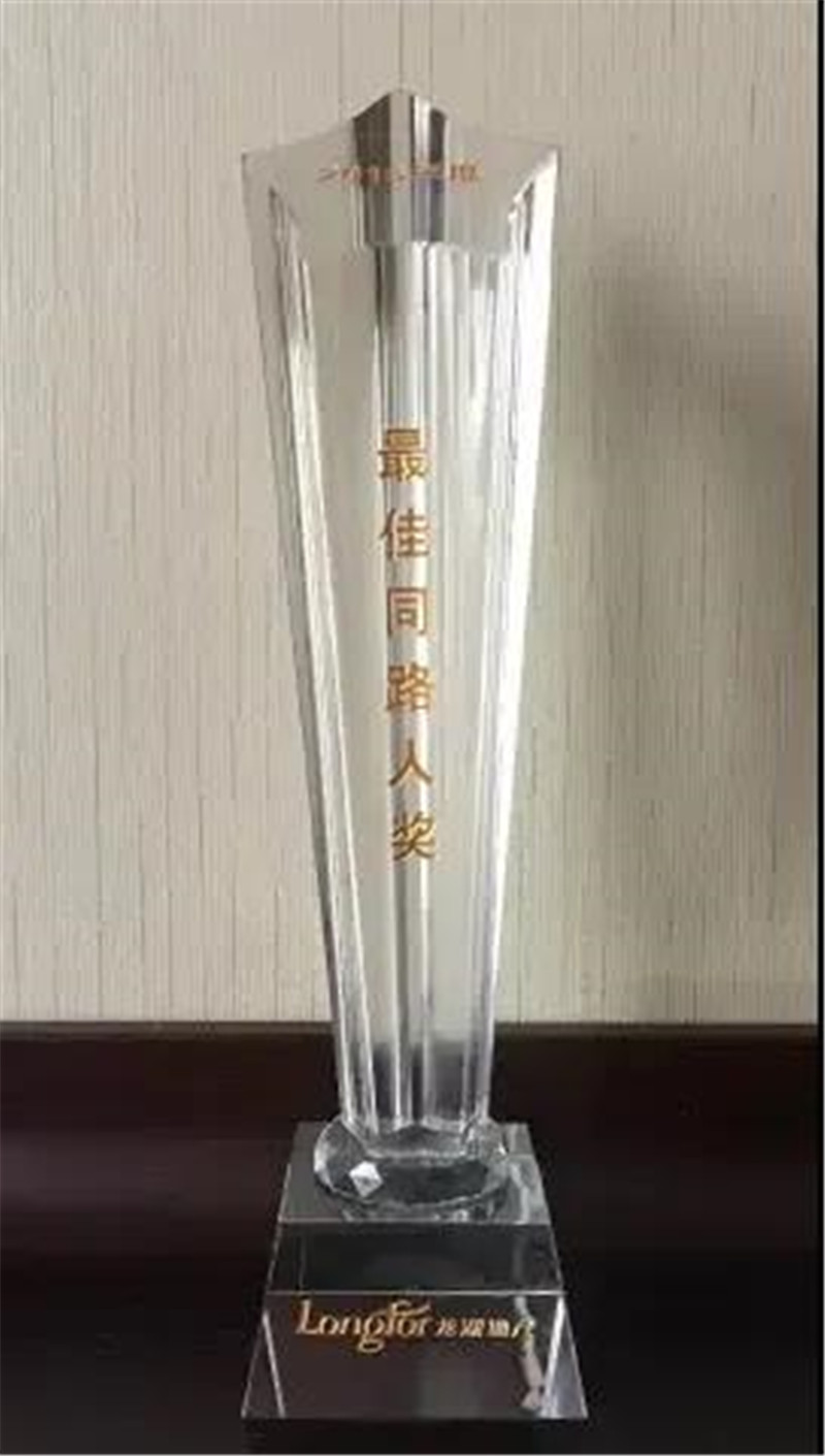 萨米特瓷砖对比诺贝尔瓷砖,萨米特瓷砖与东鹏瓷砖