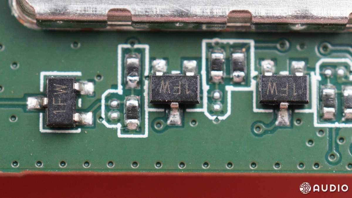 鍗庝负soundse鎷嗚В,鍗庝负ai闊崇2鎷嗚В