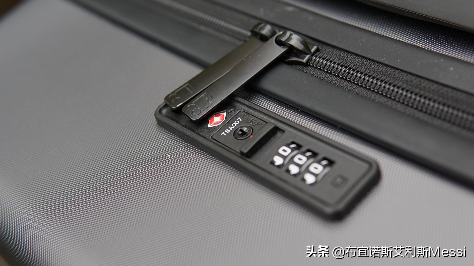 地平线8号行李箱和小米90分行李箱,地平线行李箱与小米行李箱对比