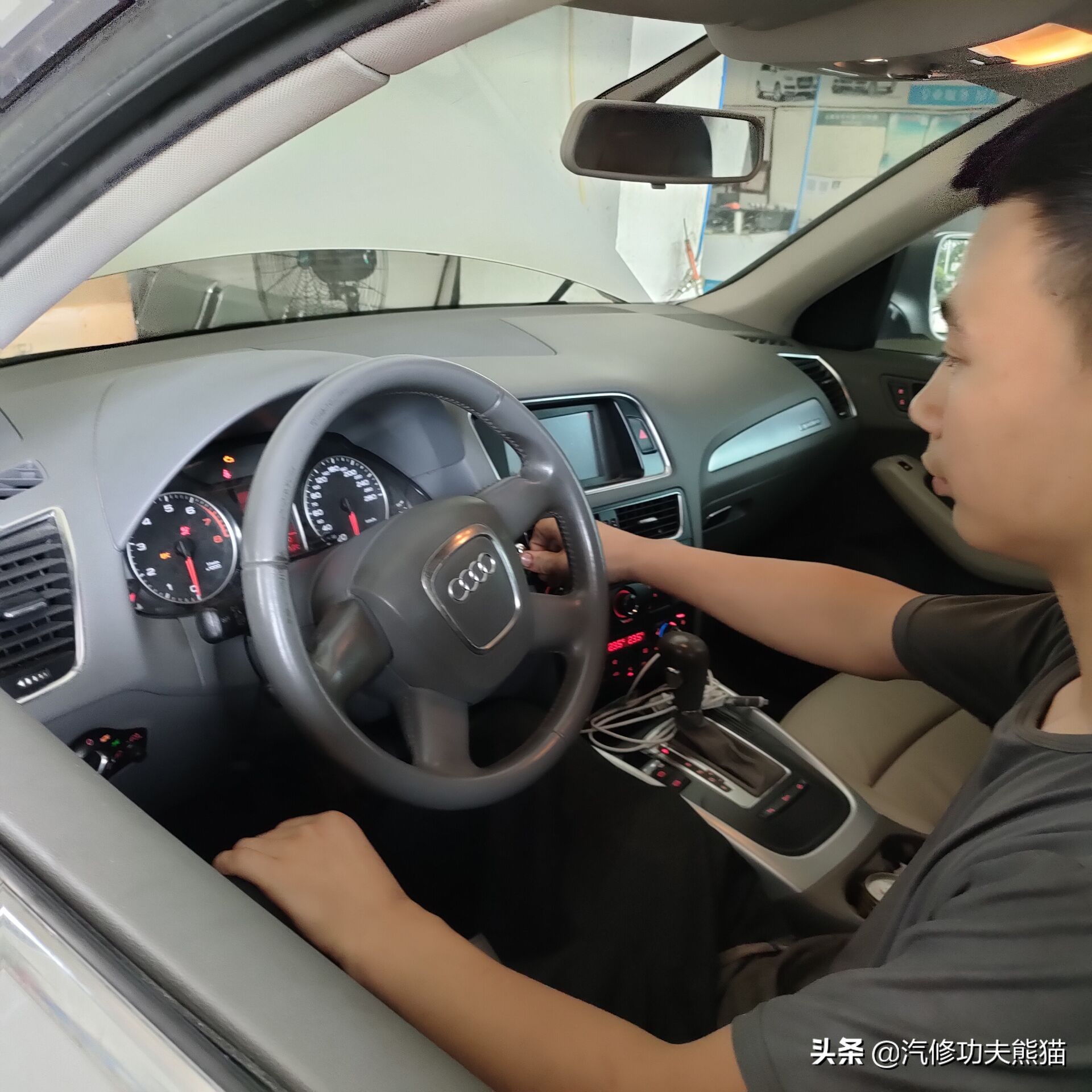 奥迪q5烧机油值不值得买,2015款奥迪q5舒适型烧机油