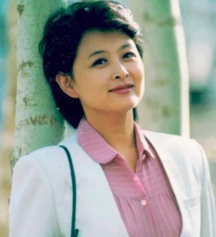 张绍刚肖晓琳撒贝宁今日说法,《今日说法》肖晓琳开场白