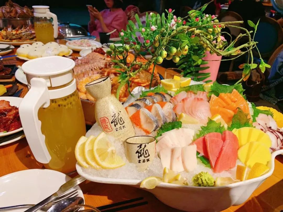 100块钱在长春能吃啥,在长春吃海鲜自助的视频