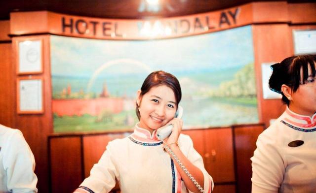 为什么酒店前台工资低还要熬夜,酒店前台工作长期夜班好吗