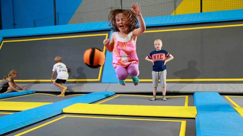 开一个蹦床公园需要多少钱,蹦床公园投资前景如何