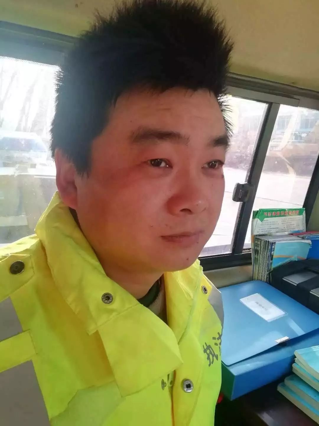 「超人艺术」治超特约美编---抗“疫”战士