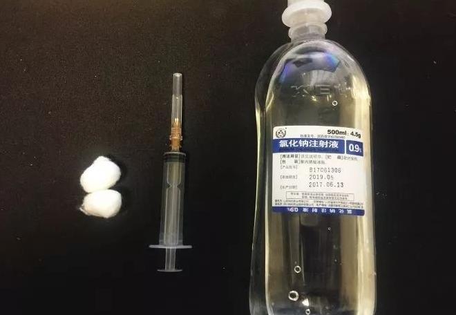 猫咪流眼泪的原因和解决方法,猫咪总是流眼泪的原因及解决方法