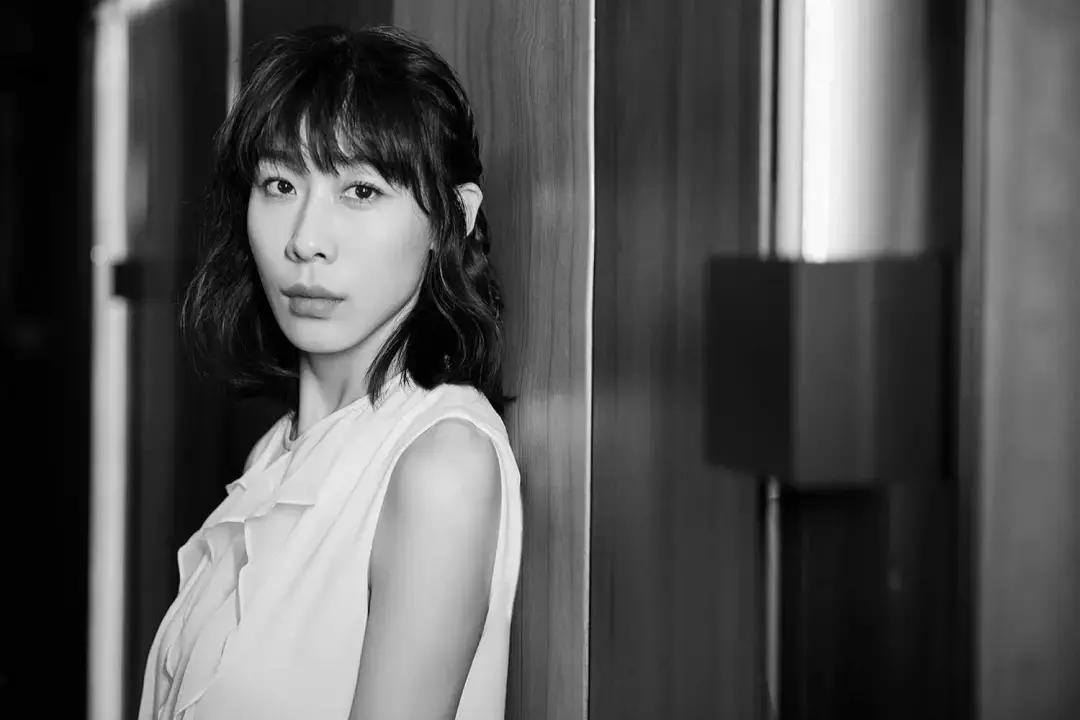 著名演员评朱一龙获奖,朱一龙最佳男演员获奖感言完整版