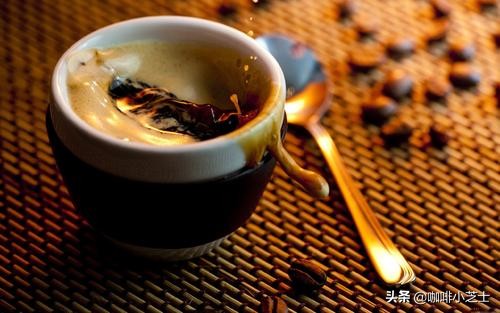 只有现磨咖啡才是正宗吗,真正好喝的咖啡一定是现磨的