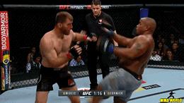 格斗明星的标准动作,格斗如何练抗打能力视频